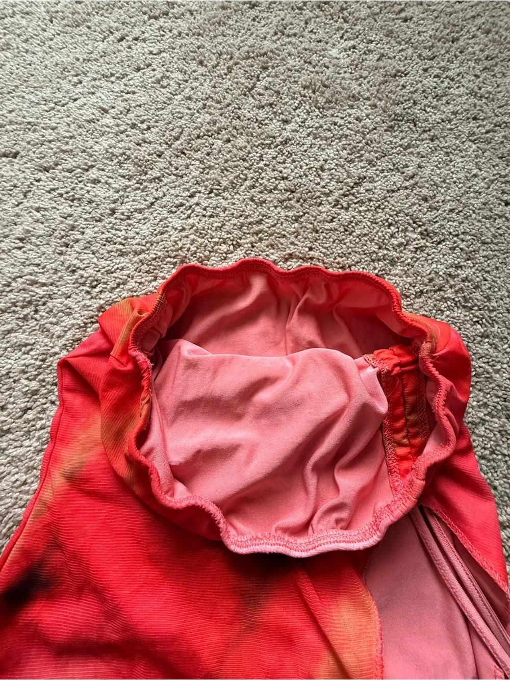 Red Tie-Dye Ruched Two-Piece Set - Picture 2 of 6